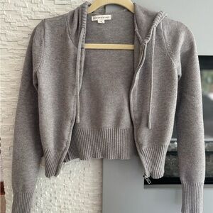 Aeropostale Gray Women's cropped zip up Sweater size medium